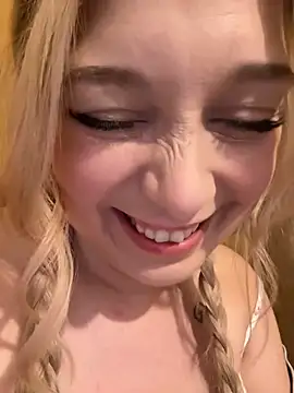 CherryAuroraa online show from 12/15/24, 01:32