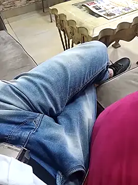 hotdickhow online show from 03/04/25, 07:54