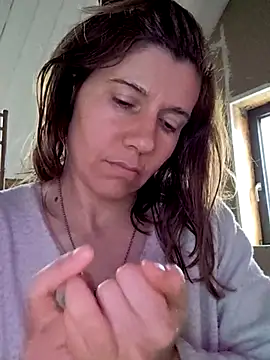 Lina lou4 online show from 03/09/25, 08:51