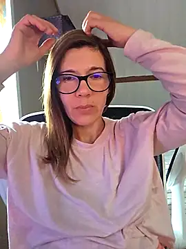 Lina lou4 online show from 12/19/25, 09:05