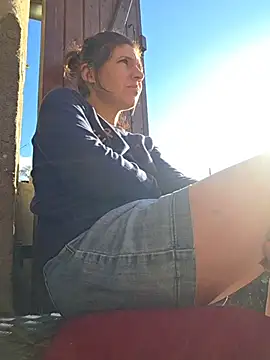 Lina lou4 online show from 03/10/26, 08:19