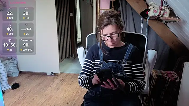 Lina lou4 online show from 03/25/26, 04:35