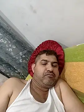 Amandev7 online show from 05/05/26, 01:46