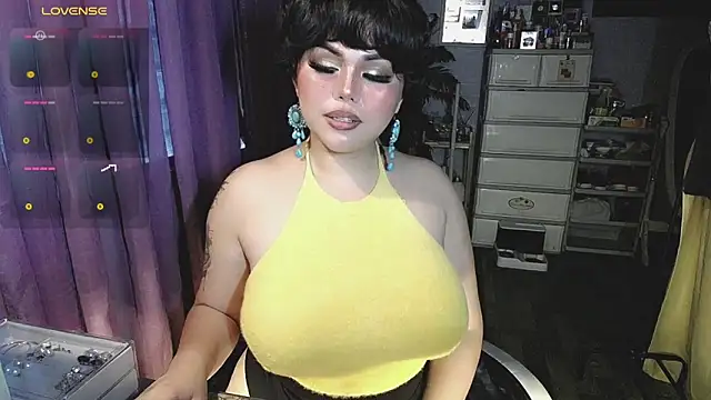 cherry RED5 online show from 12/27/24, 08:02