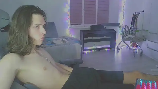 CandyChell online show from 03/05/25, 04:35