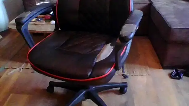 Snapshot of psychapleasure chatting on 02/20/26, 04:07 psychapleasure online show from 02/20/26, 04:07