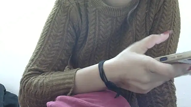 lovelydesi21 online show from 01/18/26, 01:04