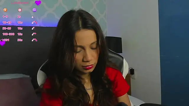 cora 22 online show from 09/11/25, 12:49