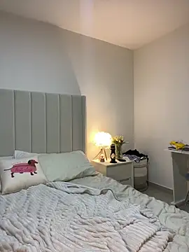 I am kat online show from 12/05/24, 01:58