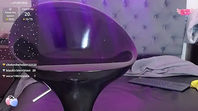 louise nails online show from 02/06/25, 07:35