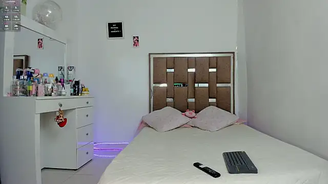 kendall-ewers online show from 11/09/25, 11:36