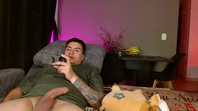 Snapshot of jasson_n_emma chatting on 03/07/26, 08:11 jasson n emma online show from 03/07/26, 08:11