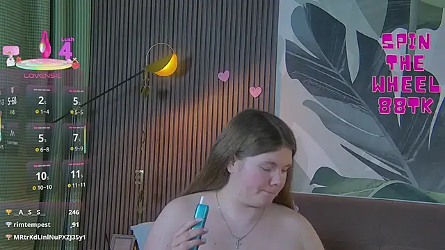 Snapshot of RubyValen chatting on 03/22/25, 01:11 RubyValen online show from 03/22/25, 01:11