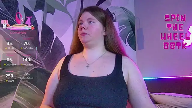 RubyValen online show from 12/05/25, 01:14