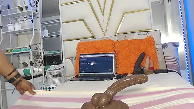 SexyyNana online show from 04/09/26, 02:00