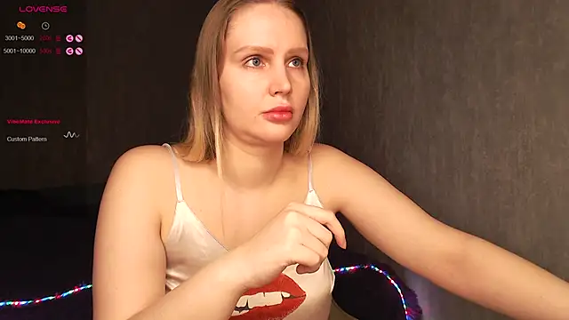 nutcrew online show from 12/21/25, 08:49