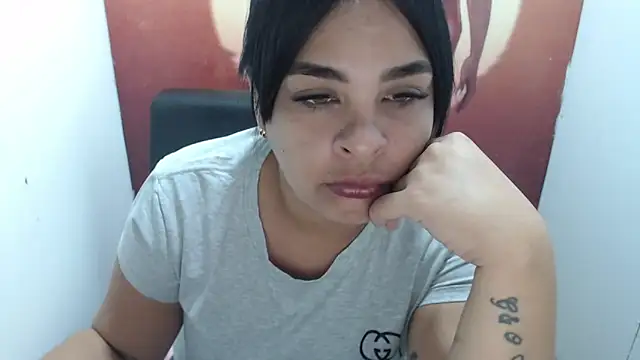 Laura hottt online show from 02/25/26, 02:05