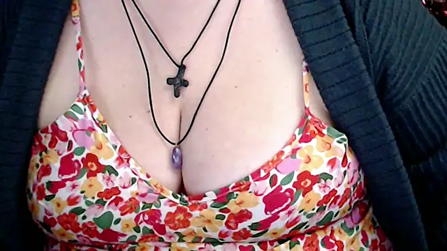 mayasmith online show from 12/20/25, 10:33