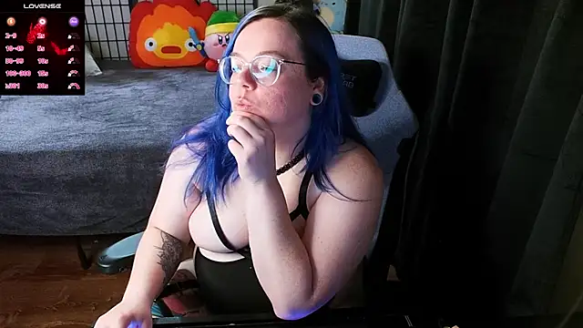 KiraSpitQueen online show from 01/31/25, 05:19