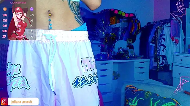 caroline cossei online show from 03/11/26, 12:27