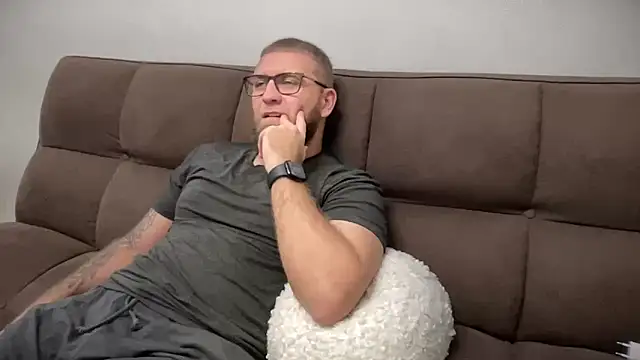 Bear bear  online show from 12/28/24, 01:28