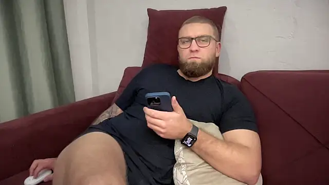 Bear bear  online show from 02/12/25, 03:38