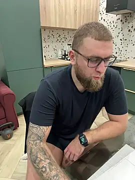 Bear bear  online show from 02/13/25, 01:15