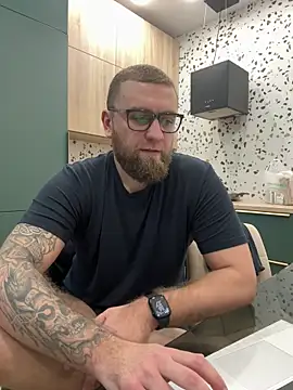 Bear bear  online show from 02/14/25, 01:29