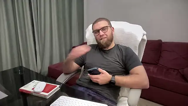 Bear bear  online show from 03/10/25, 02:39