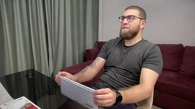 Bear bear  online show from 03/10/25, 04:35