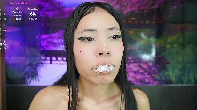 miss  maria online show from 02/04/25, 12:08