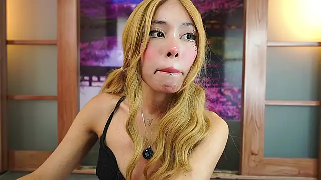 miss  maria online show from 10/06/25, 06:05