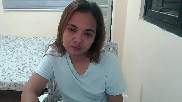 xTheLastVIRGINx online show from 10/05/25, 05:00