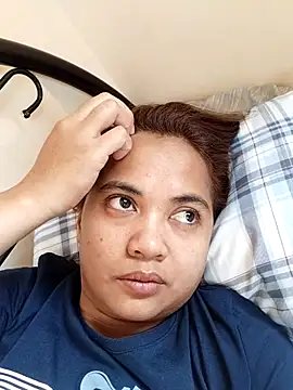 xTheLastVIRGINx online show from 04/18/26, 03:10