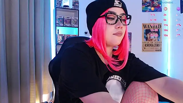 Emmy Ruiz online show from 04/19/26, 02:22