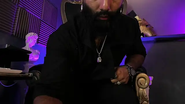 BeardAndrew online show from 10/12/25, 06:12