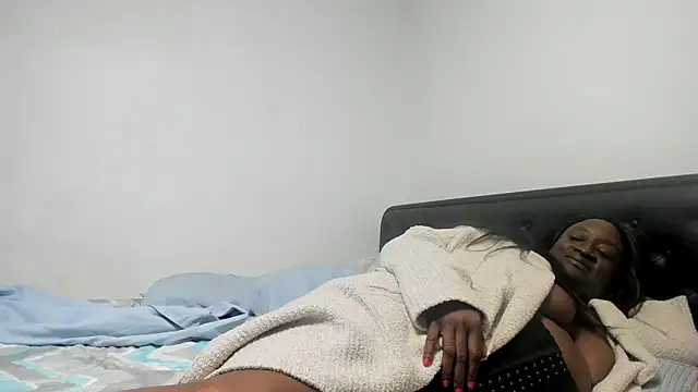 Katiefyi online show from 03/29/26, 02:44