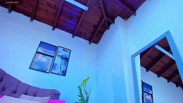 Gretta Queen online show from 03/18/25, 10:15