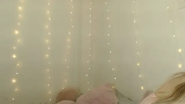 SweetSofty online show from 10/05/25, 01:59