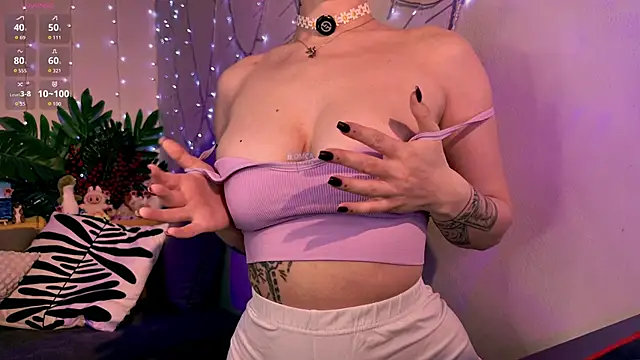 Snapshot of xwiuiwx chatting on 03/27/26, 03:01 xwiuiwx online show from 03/27/26, 03:01