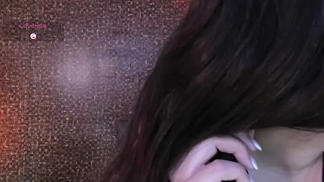 Snapshot of Apartment28 chatting on 07/02/26, 02:33 Apartment28 online show from 07/02/26, 02:33
