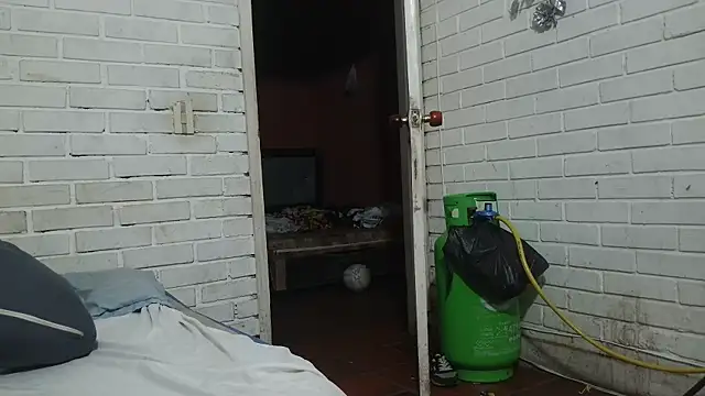 valeriaswang Lucas online show from 11/27/25, 02:57