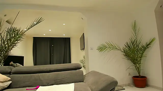 MissPanthera online show from 02/26/25, 02:14