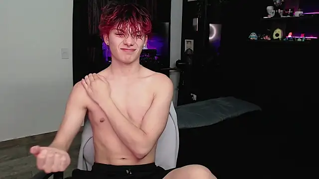 Snapshot of andybxby chatting on 02/23/25, 09:05 andybxby online show from 02/23/25, 09:05