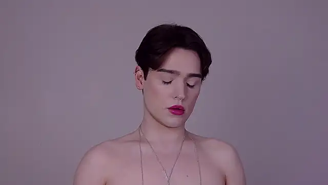 RobbyCharming online show from 06/01/26, 07:21