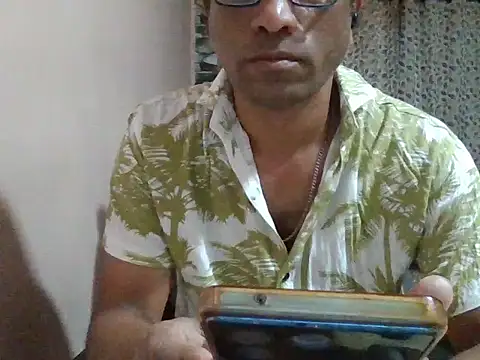 sexx4 online show from 04/15/26, 08:09