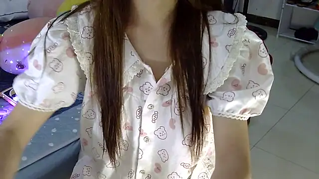 Snapshot of PinkCoi888 chatting on 09/17/25, 11:45 PinkCoi888 online show from 09/17/25, 11:45