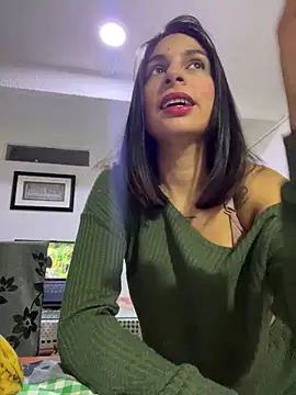 charlotte stevenss  online show from 03/17/25, 02:23