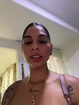 charlotte stevenss  online show from 03/19/25, 04:55