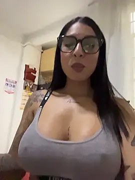 Snapshot of charlotte_stevenss_ chatting on 06/30/26, 03:46 charlotte stevenss online show from 06/30/26, 03:46